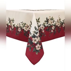 Christmas Print Tablecloth 60x120 PLUS Party Treat Gift House Shaped Boxes 24PCs